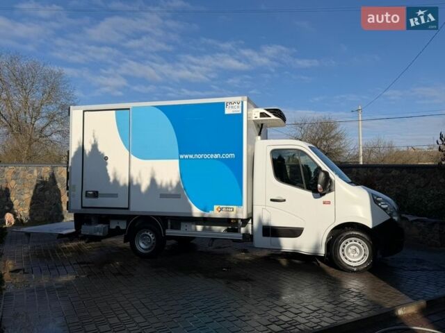 Белый Рено Мастер, объемом двигателя 2.3 л и пробегом 279 тыс. км за 18500 $, фото 15 на Automoto.ua