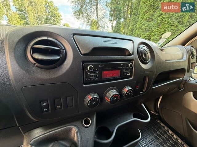 Белый Рено Мастер, объемом двигателя 2.3 л и пробегом 220 тыс. км за 17900 $, фото 38 на Automoto.ua