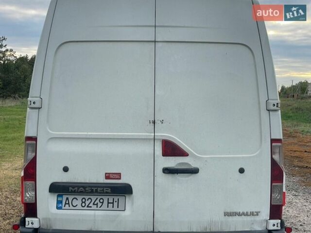 Белый Рено Мастер, объемом двигателя 2.3 л и пробегом 626 тыс. км за 21000 $, фото 4 на Automoto.ua