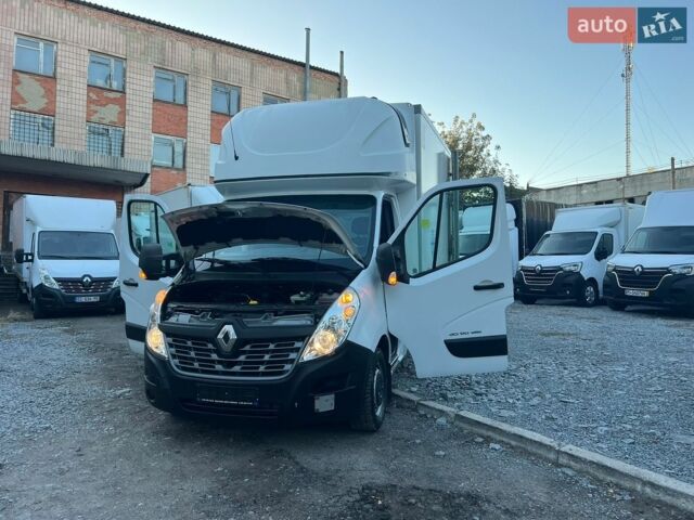 Белый Рено Мастер, объемом двигателя 2.3 л и пробегом 225 тыс. км за 20900 $, фото 3 на Automoto.ua