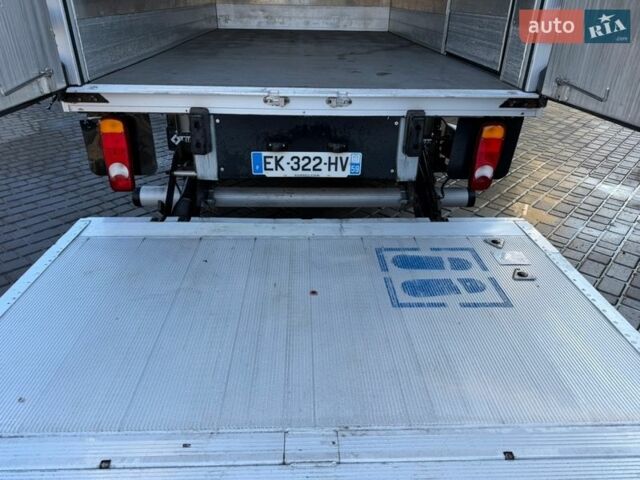 Белый Рено Мастер, объемом двигателя 2.3 л и пробегом 279 тыс. км за 18500 $, фото 42 на Automoto.ua