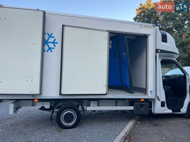 Белый Рено Мастер, объемом двигателя 2.3 л и пробегом 225 тыс. км за 20900 $, фото 15 на Automoto.ua