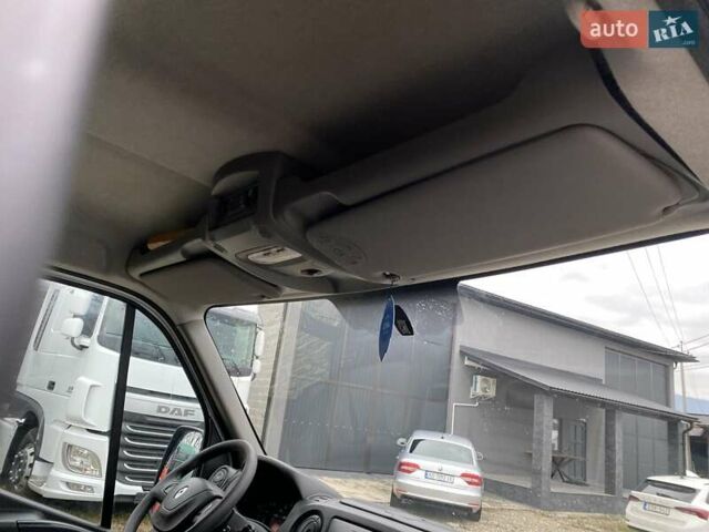 Белый Рено Мастер, объемом двигателя 2.3 л и пробегом 186 тыс. км за 17350 $, фото 31 на Automoto.ua