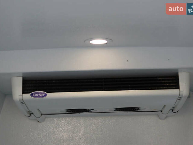 Білий Рено Мастєр, об'ємом двигуна 2.3 л та пробігом 250 тис. км за 27800 $, фото 92 на Automoto.ua