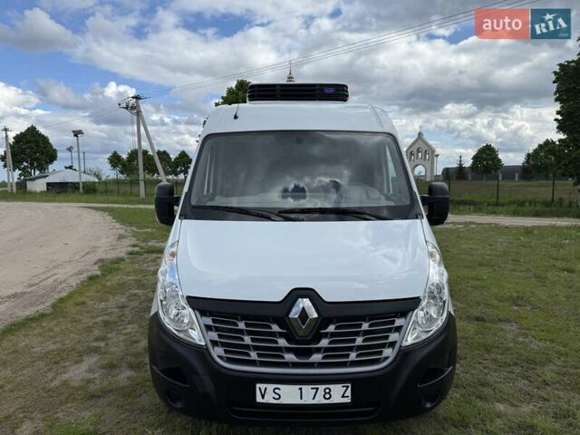 Белый Рено Мастер, объемом двигателя 2.3 л и пробегом 229 тыс. км за 21700 $, фото 2 на Automoto.ua