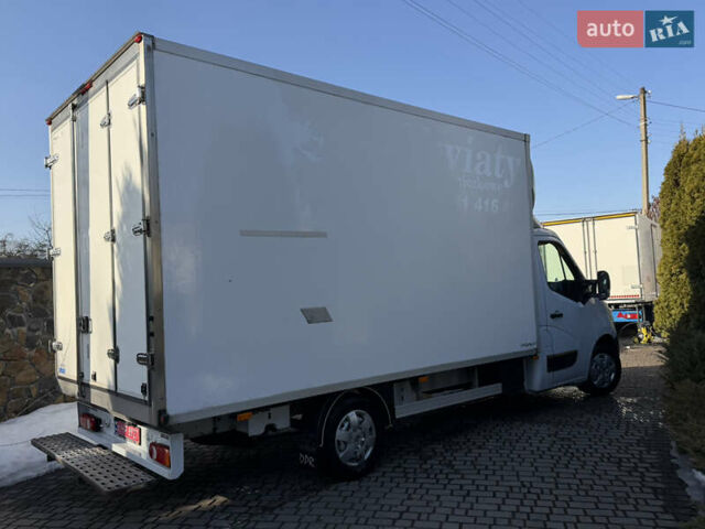 Белый Рено Мастер, объемом двигателя 2.3 л и пробегом 279 тыс. км за 18400 $, фото 24 на Automoto.ua