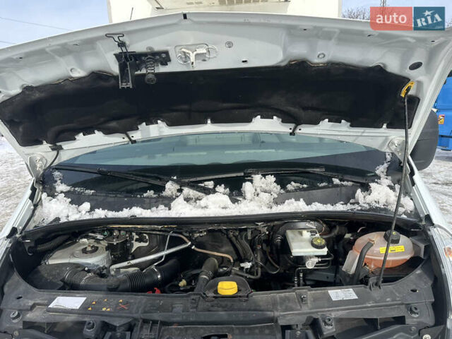 Білий Рено Мастєр, об'ємом двигуна 2.3 л та пробігом 346 тис. км за 19399 $, фото 17 на Automoto.ua