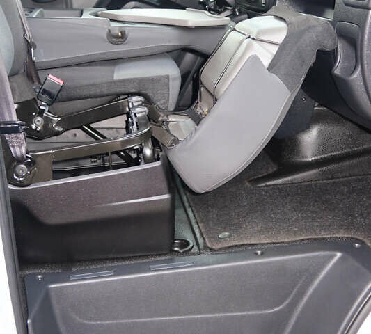 Білий Рено Мастєр, об'ємом двигуна 2.3 л та пробігом 250 тис. км за 27800 $, фото 63 на Automoto.ua