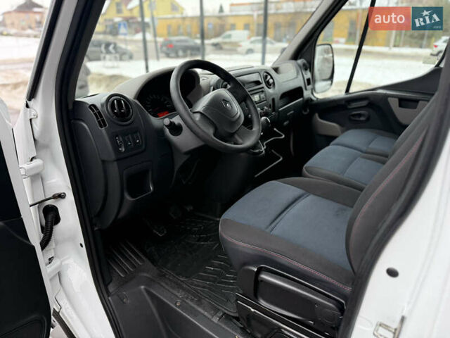 Белый Рено Мастер, объемом двигателя 2.3 л и пробегом 280 тыс. км за 17700 $, фото 15 на Automoto.ua