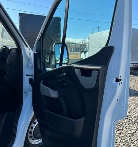 Білий Рено Мастєр, об'ємом двигуна 2.3 л та пробігом 310 тис. км за 23000 $, фото 28 на Automoto.ua