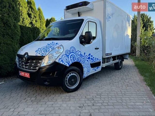 Белый Рено Мастер, объемом двигателя 2.3 л и пробегом 348 тыс. км за 18900 $, фото 3 на Automoto.ua