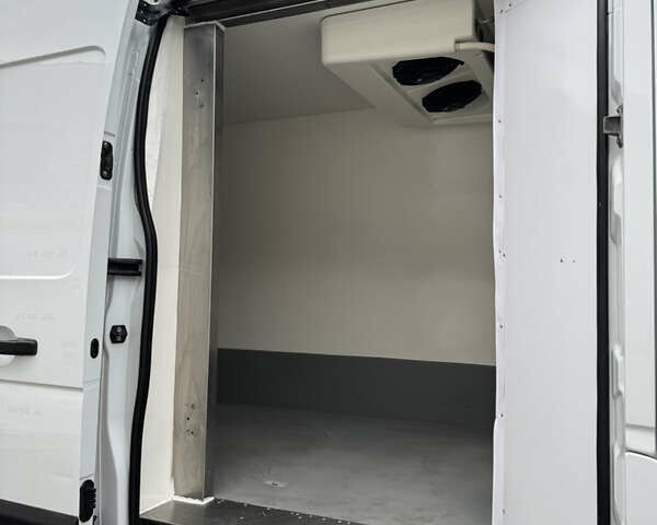 Білий Рено Мастєр, об'ємом двигуна 0 л та пробігом 285 тис. км за 19800 $, фото 14 на Automoto.ua