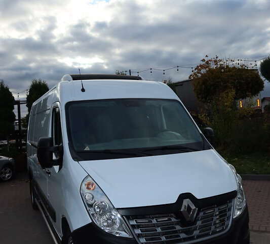 Білий Рено Мастєр, об'ємом двигуна 2.3 л та пробігом 250 тис. км за 27800 $, фото 2 на Automoto.ua