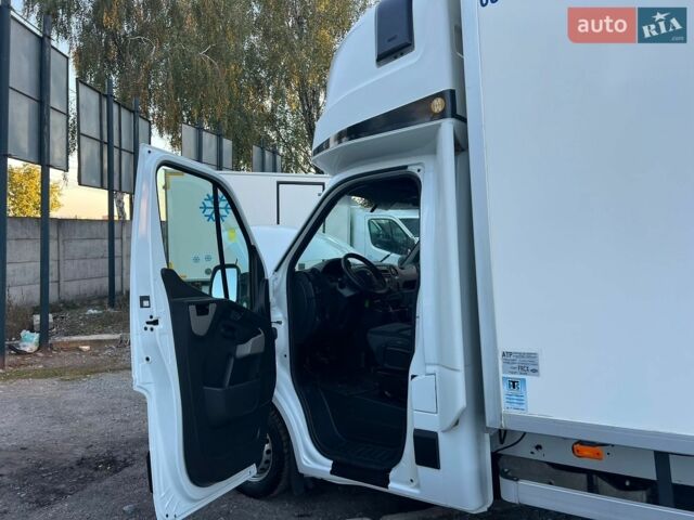 Белый Рено Мастер, объемом двигателя 2.3 л и пробегом 225 тыс. км за 20900 $, фото 29 на Automoto.ua