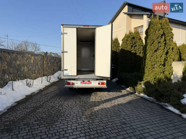 Белый Рено Мастер, объемом двигателя 2.3 л и пробегом 279 тыс. км за 18400 $, фото 53 на Automoto.ua