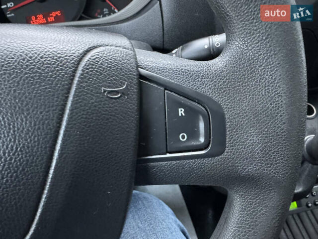 Білий Рено Мастєр, об'ємом двигуна 2.3 л та пробігом 133 тис. км за 18900 $, фото 44 на Automoto.ua