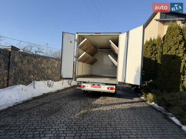 Белый Рено Мастер, объемом двигателя 2.3 л и пробегом 279 тыс. км за 18400 $, фото 48 на Automoto.ua