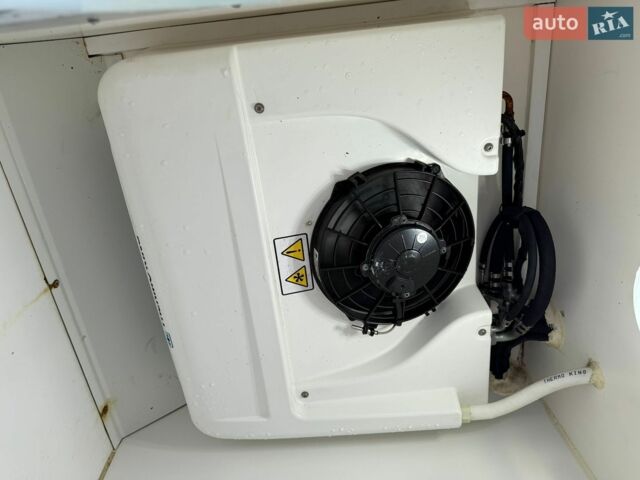 Белый Рено Мастер, объемом двигателя 2.3 л и пробегом 220 тыс. км за 17800 $, фото 16 на Automoto.ua