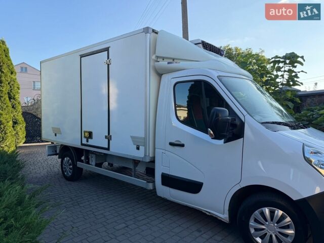 Белый Рено Мастер, объемом двигателя 2.3 л и пробегом 295 тыс. км за 18300 $, фото 11 на Automoto.ua