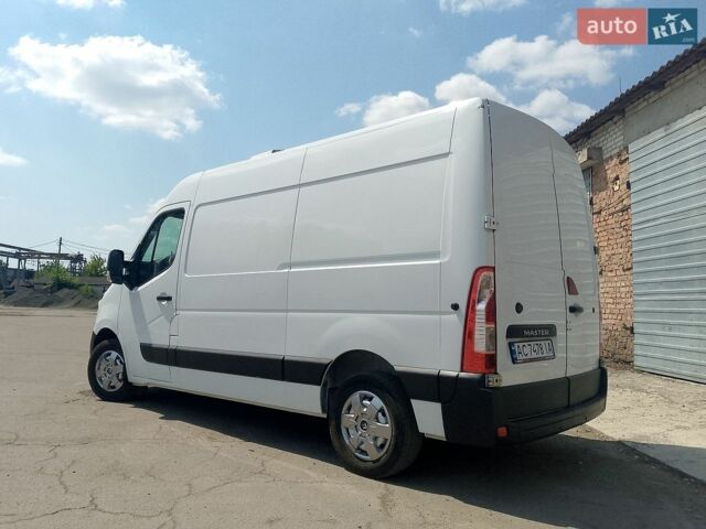 Белый Рено Мастер, объемом двигателя 2.3 л и пробегом 249 тыс. км за 16700 $, фото 3 на Automoto.ua