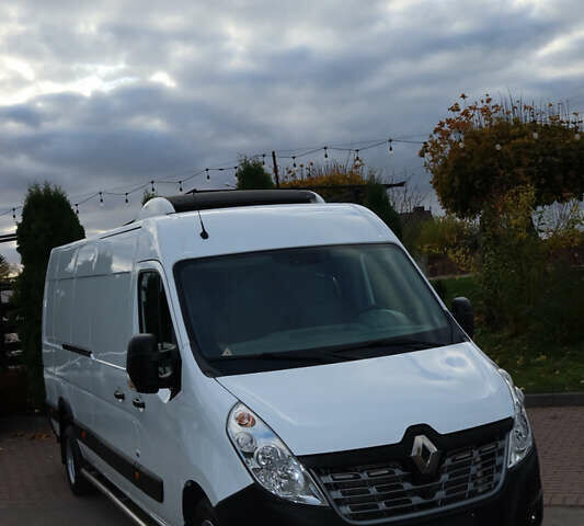 Білий Рено Мастєр, об'ємом двигуна 2.3 л та пробігом 250 тис. км за 27800 $, фото 1 на Automoto.ua