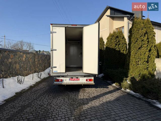 Белый Рено Мастер, объемом двигателя 2.3 л и пробегом 279 тыс. км за 18400 $, фото 54 на Automoto.ua