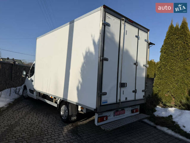 Белый Рено Мастер, объемом двигателя 2.3 л и пробегом 279 тыс. км за 18400 $, фото 31 на Automoto.ua