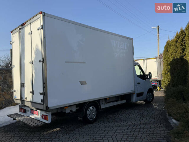 Белый Рено Мастер, объемом двигателя 2.3 л и пробегом 279 тыс. км за 18400 $, фото 28 на Automoto.ua