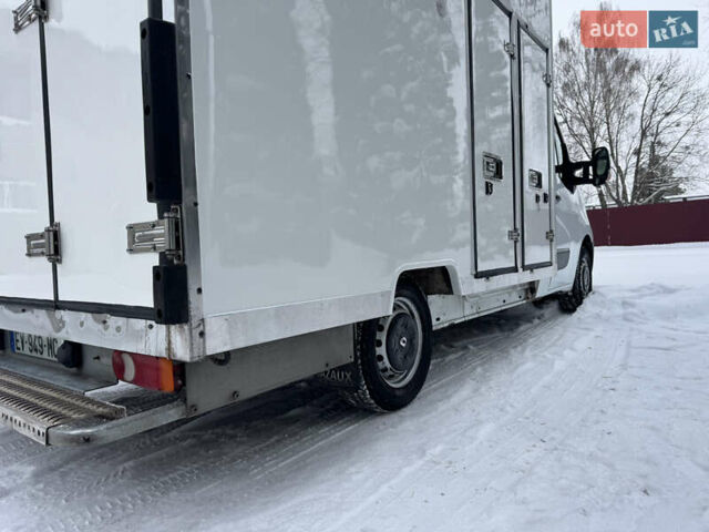 Білий Рено Мастєр, об'ємом двигуна 2.3 л та пробігом 133 тис. км за 18900 $, фото 36 на Automoto.ua