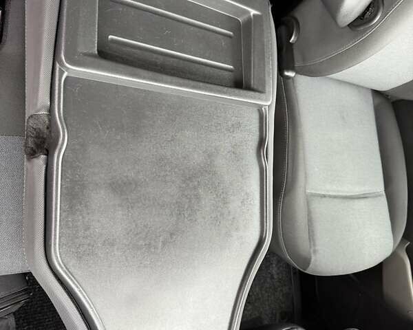 Білий Рено Мастєр, об'ємом двигуна 2.3 л та пробігом 229 тис. км за 21950 $, фото 29 на Automoto.ua