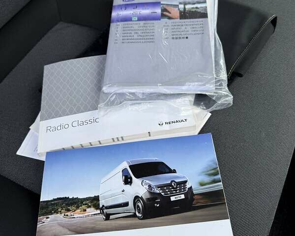 Білий Рено Мастєр, об'ємом двигуна 2.3 л та пробігом 229 тис. км за 21950 $, фото 33 на Automoto.ua