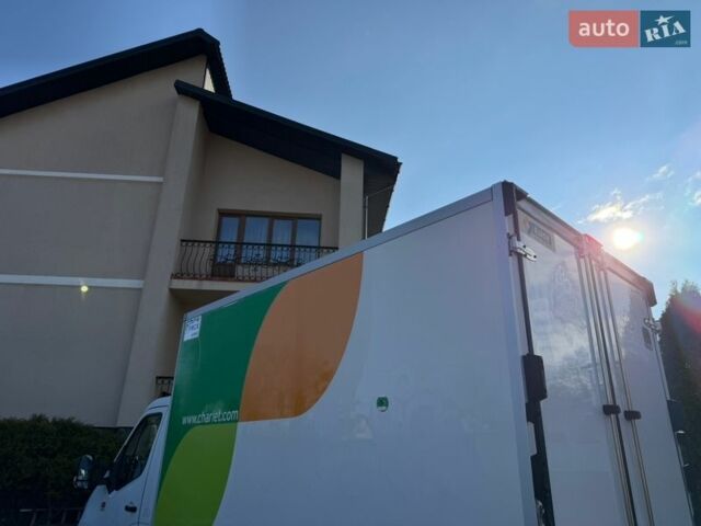 Белый Рено Мастер, объемом двигателя 2.3 л и пробегом 279 тыс. км за 18500 $, фото 21 на Automoto.ua