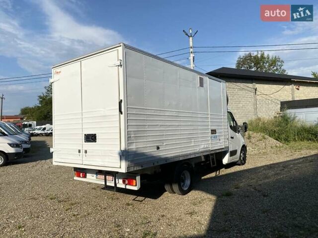 Белый Рено Мастер, объемом двигателя 2.3 л и пробегом 170 тыс. км за 18350 $, фото 10 на Automoto.ua