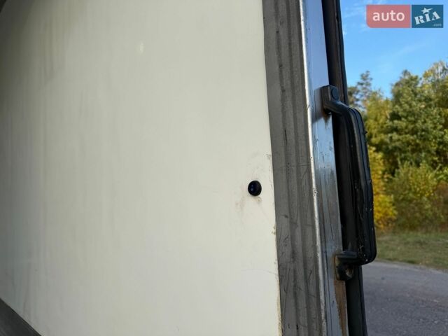 Білий Рено Мастєр, об'ємом двигуна 2.3 л та пробігом 258 тис. км за 18800 $, фото 58 на Automoto.ua
