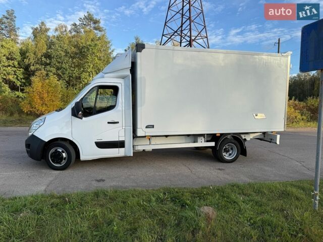 Білий Рено Мастєр, об'ємом двигуна 2.3 л та пробігом 258 тис. км за 18800 $, фото 1 на Automoto.ua