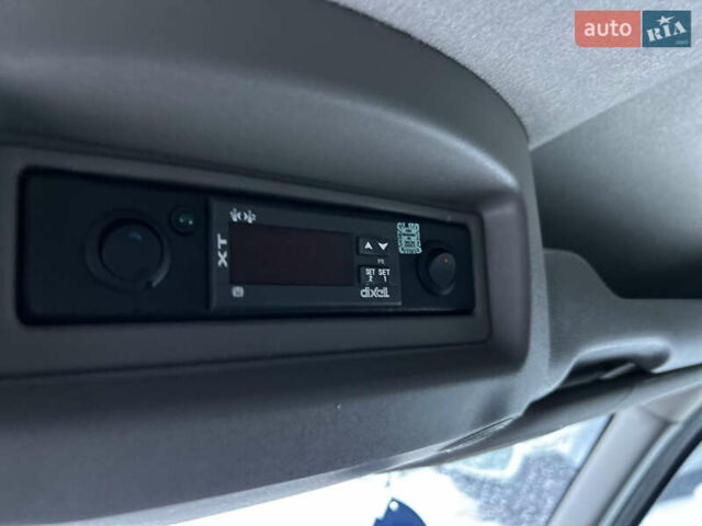 Белый Рено Мастер, объемом двигателя 2.3 л и пробегом 186 тыс. км за 17350 $, фото 40 на Automoto.ua