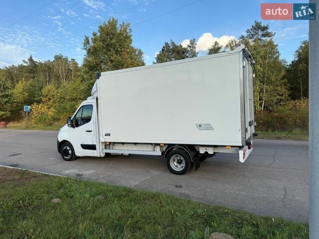 Білий Рено Мастєр, об'ємом двигуна 2.3 л та пробігом 258 тис. км за 18800 $, фото 12 на Automoto.ua