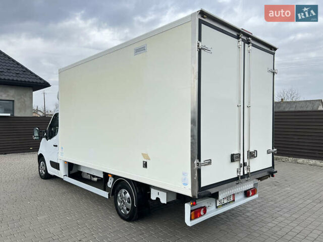 Белый Рено Мастер, объемом двигателя 2.3 л и пробегом 300 тыс. км за 20700 $, фото 57 на Automoto.ua