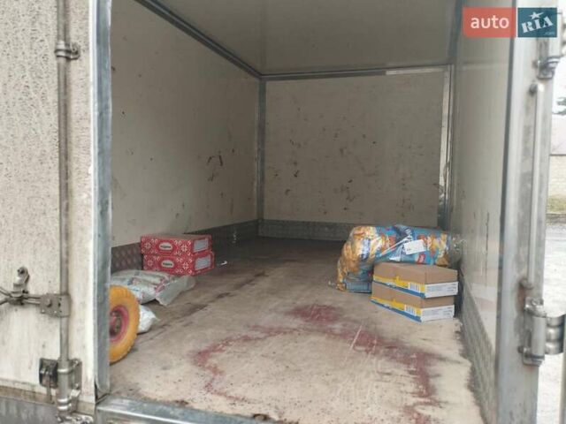 Белый Рено Мастер, объемом двигателя 0 л и пробегом 400 тыс. км за 17500 $, фото 6 на Automoto.ua