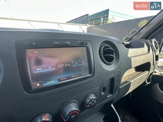 Белый Рено Мастер, объемом двигателя 2.3 л и пробегом 331 тыс. км за 15550 $, фото 11 на Automoto.ua