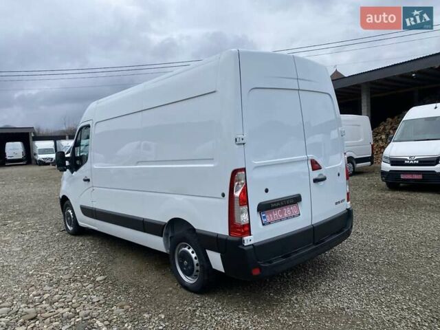Белый Рено Мастер, объемом двигателя 2.3 л и пробегом 215 тыс. км за 17890 $, фото 4 на Automoto.ua
