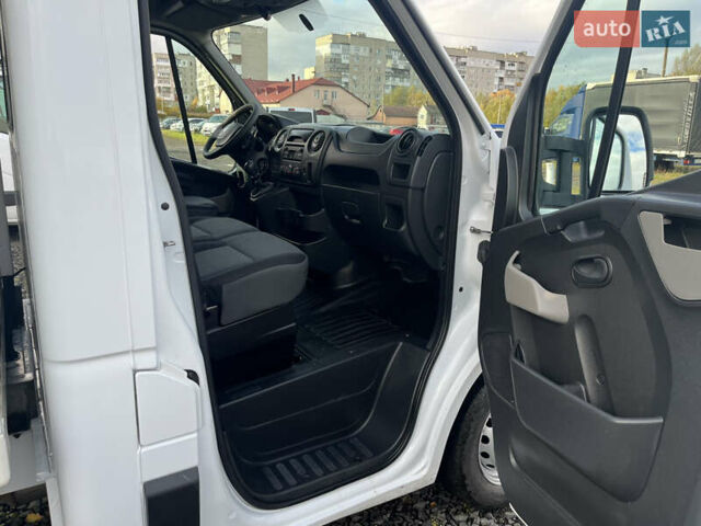 Рено Мастер 2018 в Ковель на Automoto.ua Белый Рено Мастер, объемом двигателя 2.3 л и пробегом 296 тыс. км за 18800 $, фото 20 на Automoto.ua