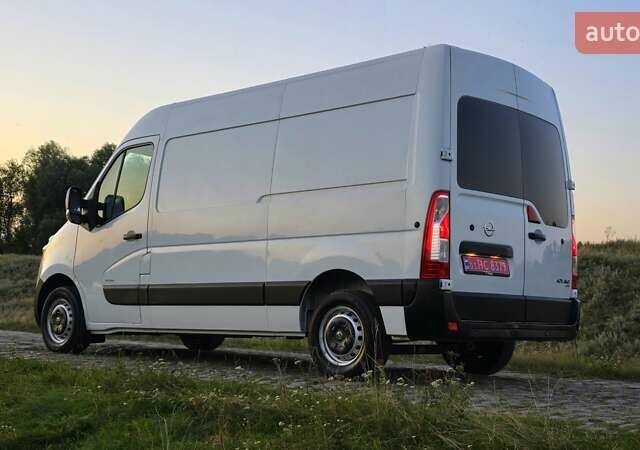 Белый Рено Мастер, объемом двигателя 2.3 л и пробегом 189 тыс. км за 19500 $, фото 4 на Automoto.ua