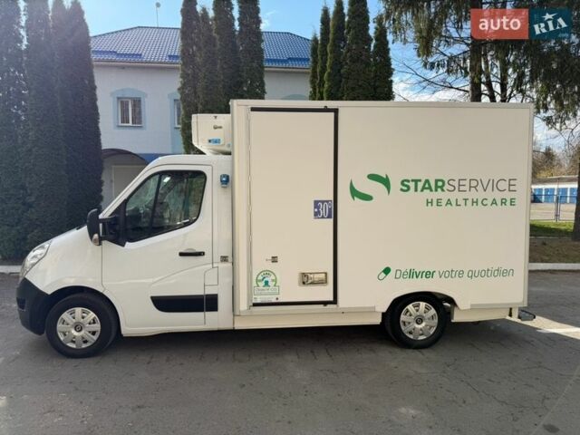 Белый Рено Мастер, объемом двигателя 2.3 л и пробегом 333 тыс. км за 18100 $, фото 5 на Automoto.ua