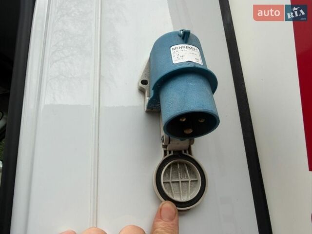 Белый Рено Мастер, объемом двигателя 2.3 л и пробегом 172 тыс. км за 18300 $, фото 29 на Automoto.ua