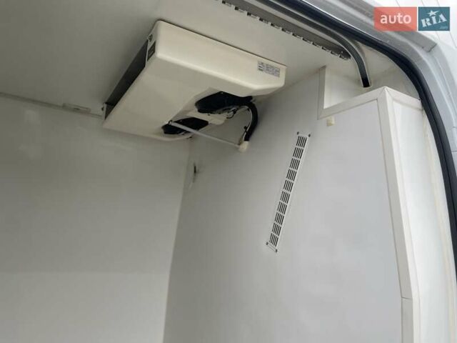 Белый Рено Мастер, объемом двигателя 2.3 л и пробегом 215 тыс. км за 17890 $, фото 21 на Automoto.ua