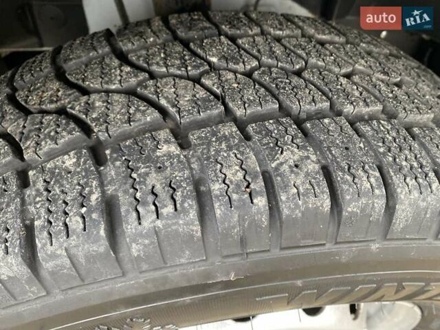 Белый Рено Мастер, объемом двигателя 2.3 л и пробегом 215 тыс. км за 17890 $, фото 20 на Automoto.ua