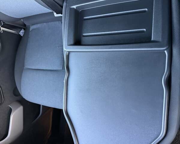 Белый Рено Мастер, объемом двигателя 2.3 л и пробегом 228 тыс. км за 20999 $, фото 34 на Automoto.ua