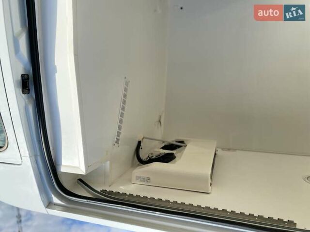 Белый Рено Мастер, объемом двигателя 2.3 л и пробегом 215 тыс. км за 17890 $, фото 20 на Automoto.ua