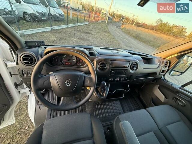 Белый Рено Мастер, объемом двигателя 2.3 л и пробегом 236 тыс. км за 21499 $, фото 24 на Automoto.ua